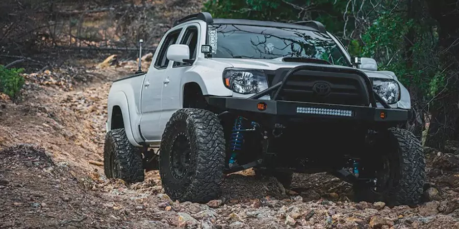 Limited Slip vs Locking Differential